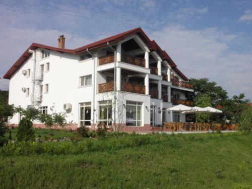 Hotel Wels Băltenii de Sus Εξωτερικό φωτογραφία