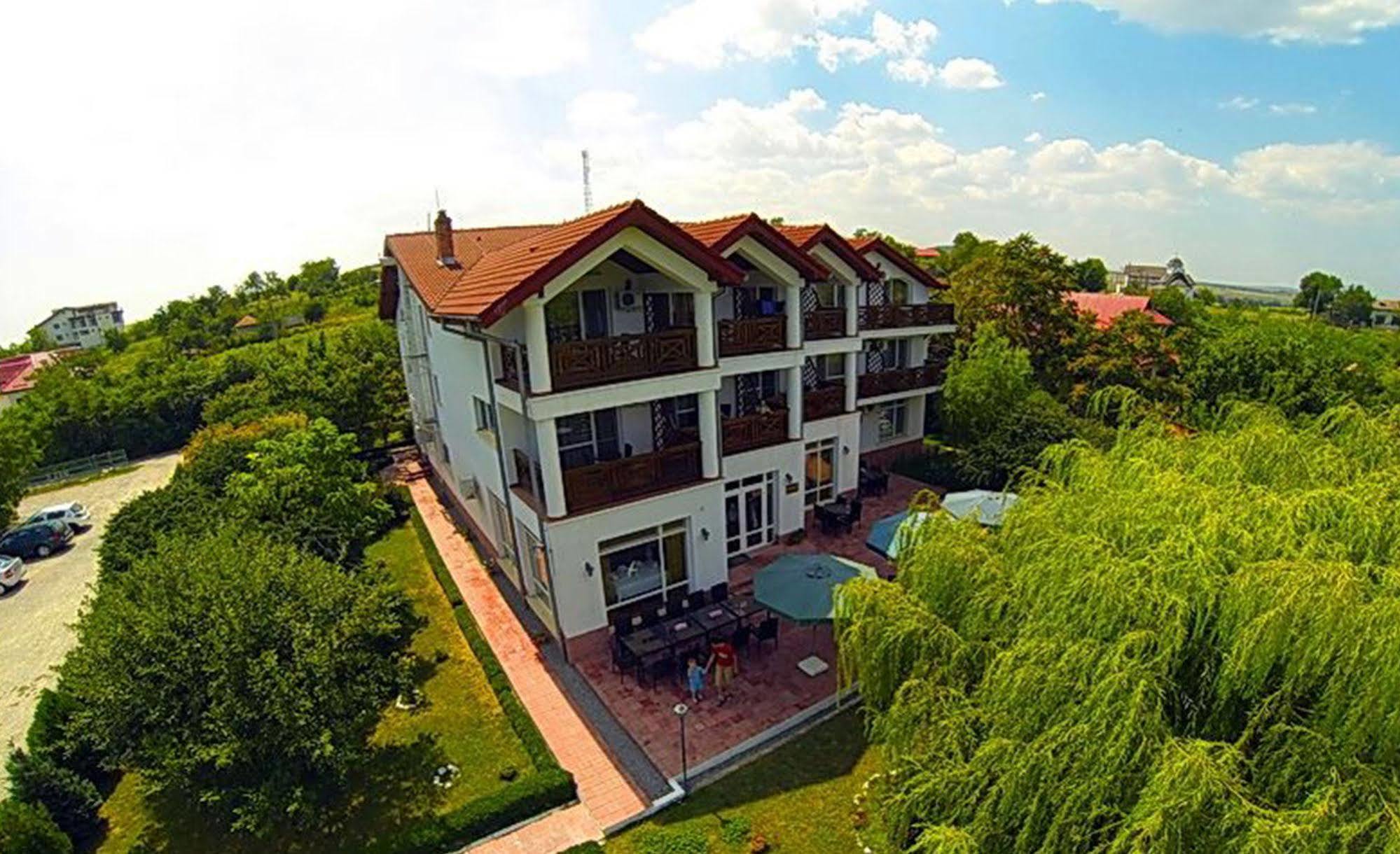 Hotel Wels Băltenii de Sus Εξωτερικό φωτογραφία