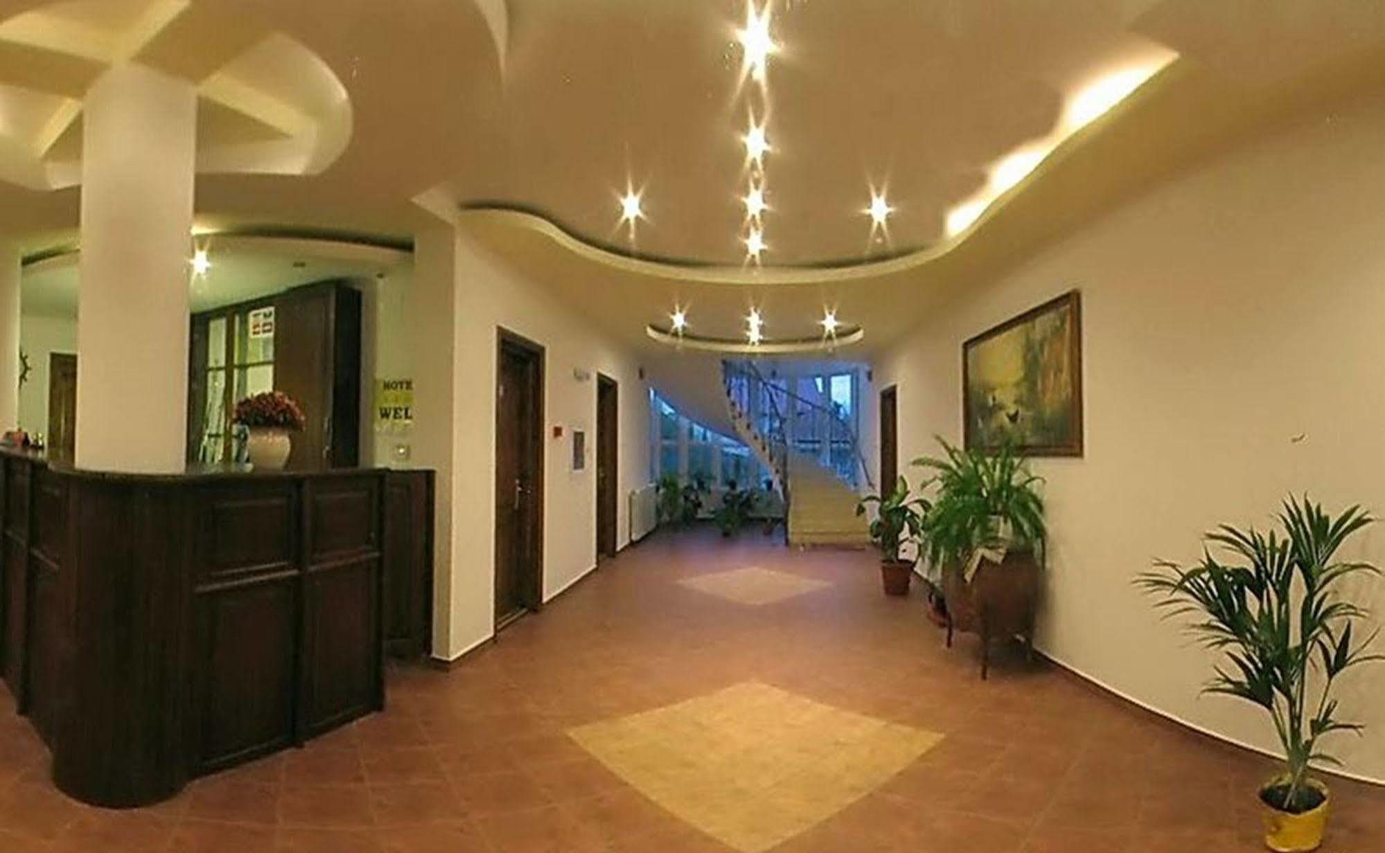Hotel Wels Băltenii de Sus Εξωτερικό φωτογραφία