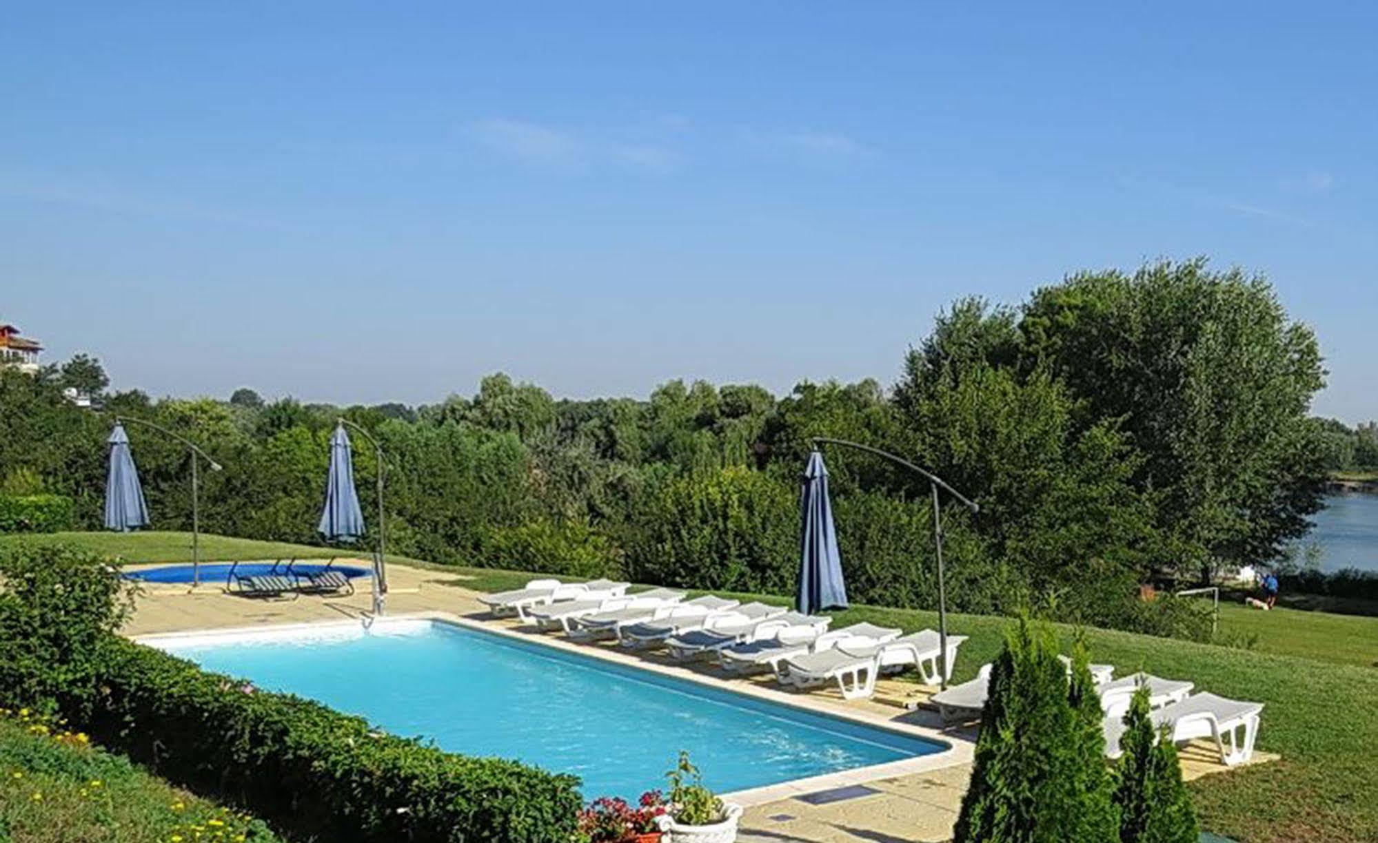 Hotel Wels Băltenii de Sus Εξωτερικό φωτογραφία